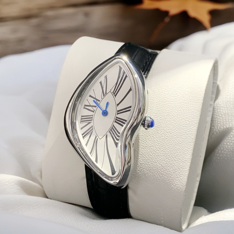 Men'S Fashion Magazine - Orologi alieni medievali sciolgono e ruotare